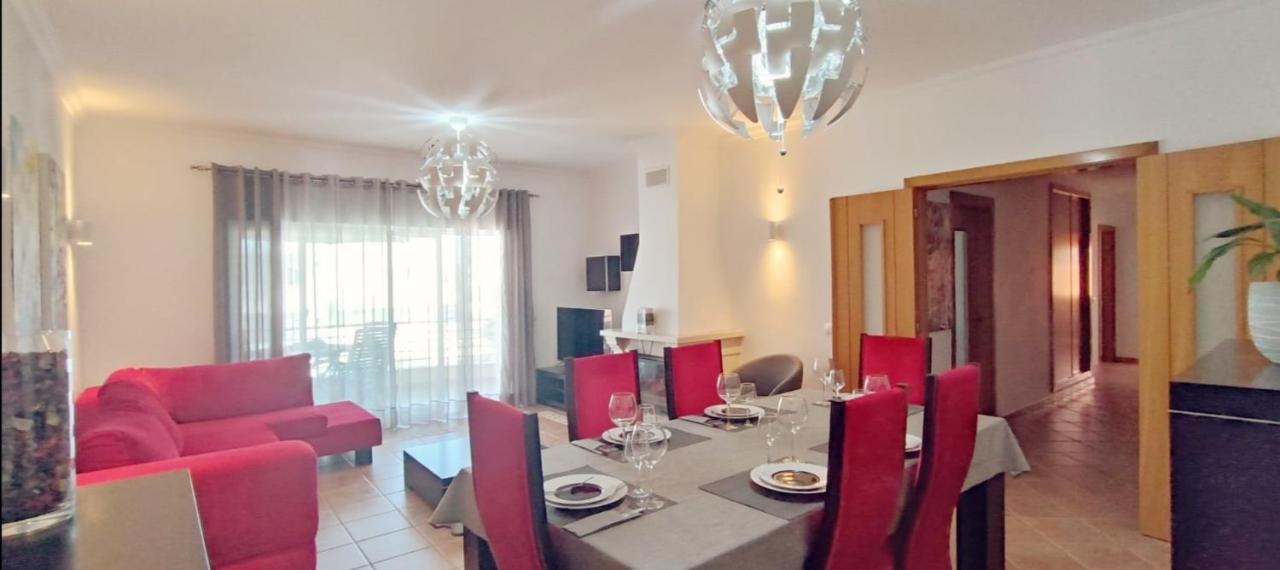 Recanto Das Tertulias - Apartamento 3 Quartos - Perfeito Para Familias E Amigos Apartment ลากอส ภายนอก รูปภาพ