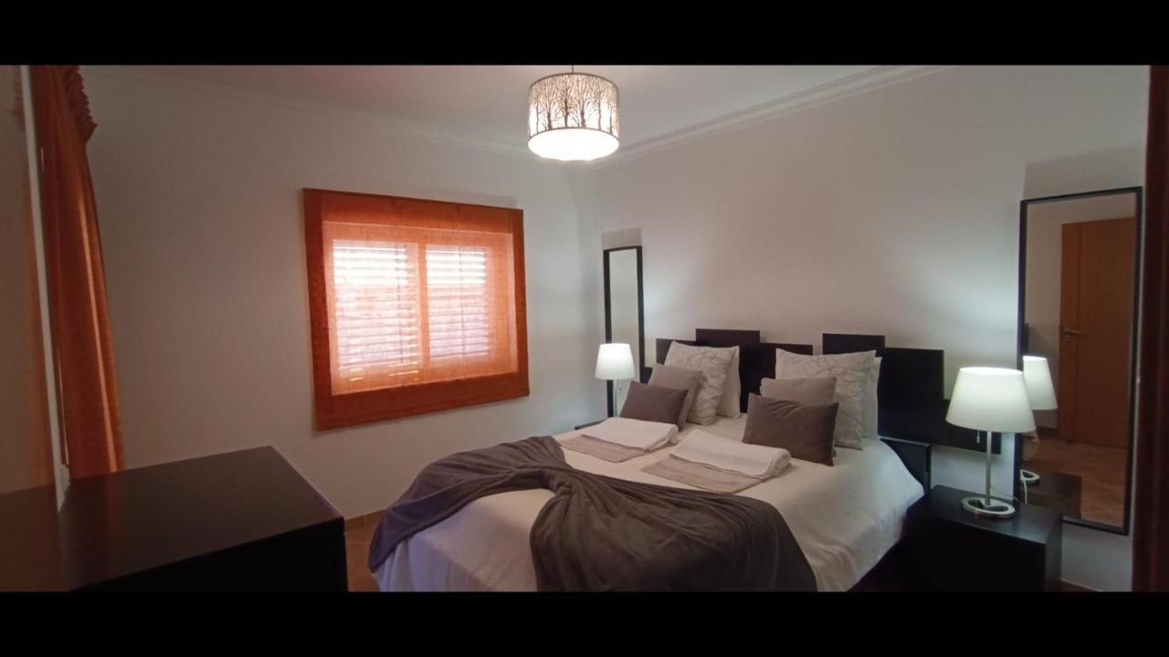 Recanto Das Tertulias - Apartamento 3 Quartos - Perfeito Para Familias E Amigos Apartment ลากอส ภายนอก รูปภาพ