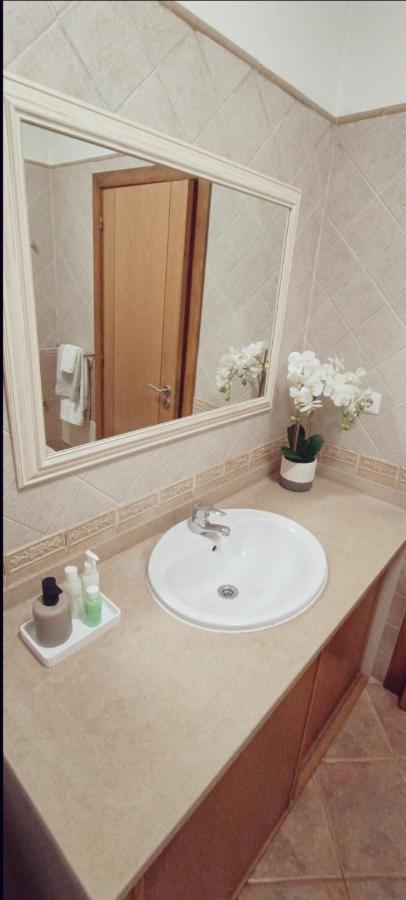 Recanto Das Tertulias - Apartamento 3 Quartos - Perfeito Para Familias E Amigos Apartment ลากอส ภายนอก รูปภาพ