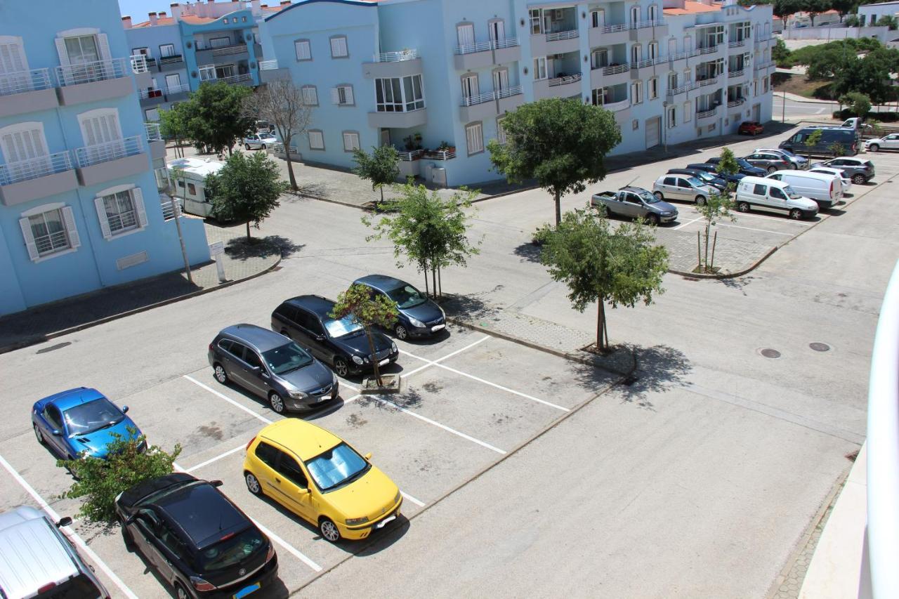 Recanto Das Tertulias - Apartamento 3 Quartos - Perfeito Para Familias E Amigos Apartment ลากอส ภายนอก รูปภาพ